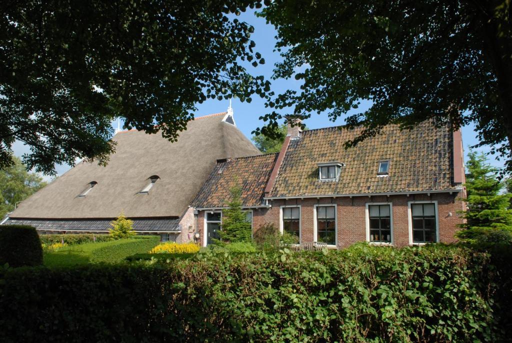 Unia Zathe Bed & Breakfast Ee Exterior foto