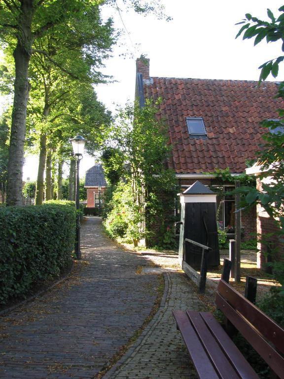 Unia Zathe Bed & Breakfast Ee Exterior foto