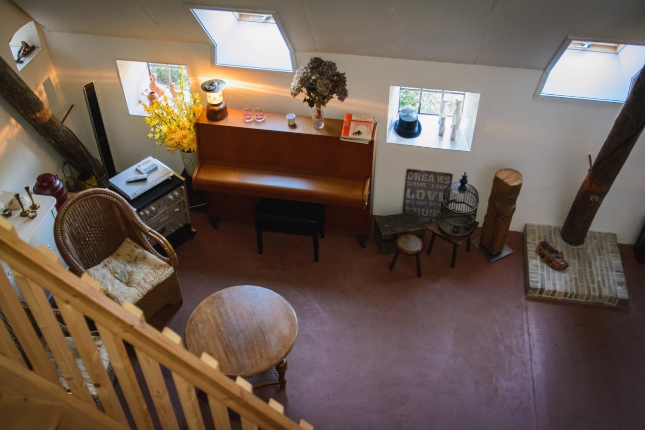 Unia Zathe Bed & Breakfast Ee Exterior foto